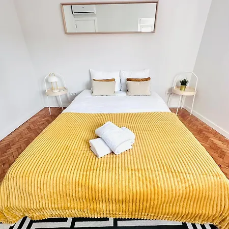 The Crespo House - No 5d - & Lisbon