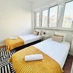 The Crespo House - No 5d - & Πανσιόν